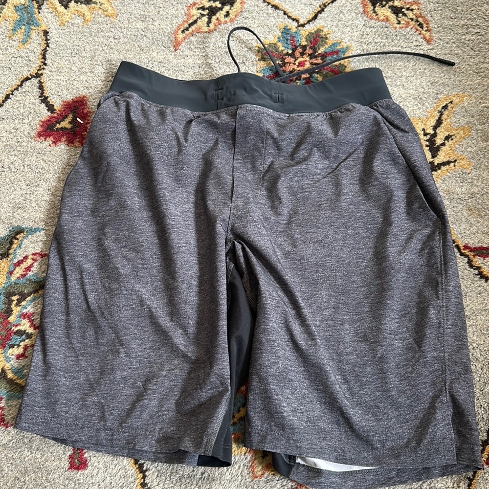 Lululemon Shorts.. Size M
